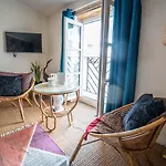 La Belle Amarre-bed And Breakfast-maison D'hotes Gasthuis La Rochelle (Charente-Maritime)