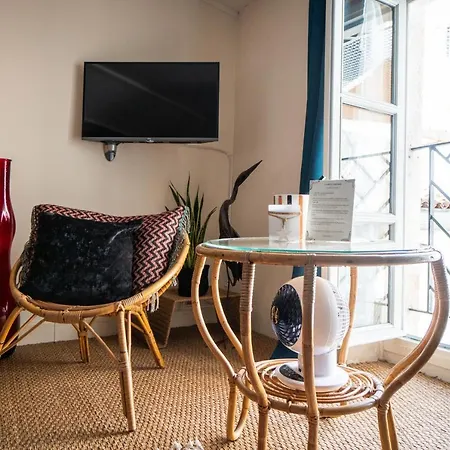 La Belle Amarre-bed And Breakfast-maison D'hotes Gasthuis La Rochelle (Charente-Maritime)