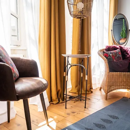 La Belle Amarre-bed And Breakfast-maison D'hotes La Rochelle (Charente-Maritime)