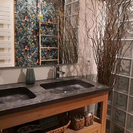 La Belle Amarre-bed And Breakfast-maison D'hotes