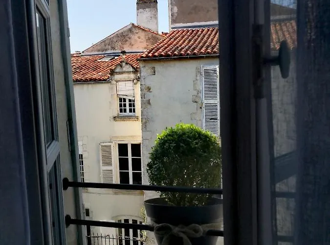 La Belle Amarre-bed And Breakfast-maison D'hotes 4* La Rochelle (Charente-Maritime)