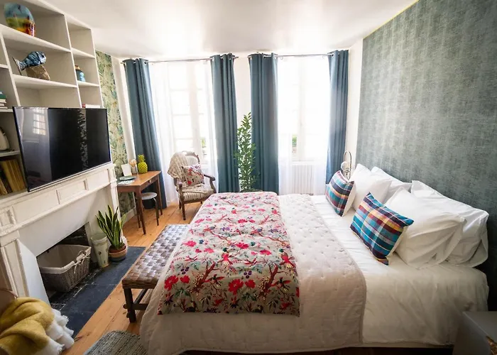 La Belle Amarre-bed And Breakfast-maison D'hotes 4*