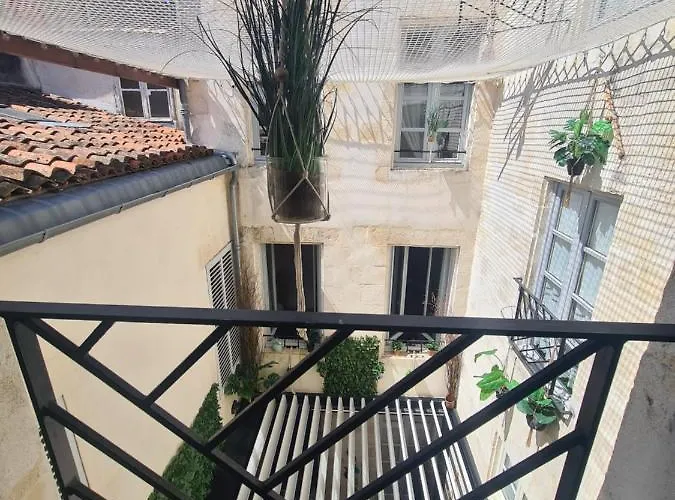 La Belle Amarre-bed And Breakfast-maison D'hotes 4* La Rochelle (Charente-Maritime)